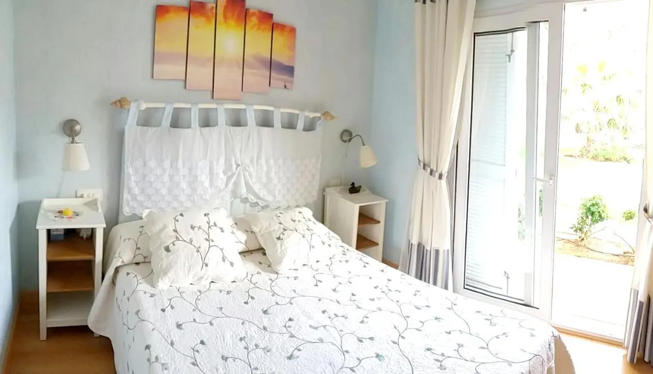 Apartment With 2 Bedrooms In Port D'Addaia With Shared Pool Enclosed Garden And Wifi